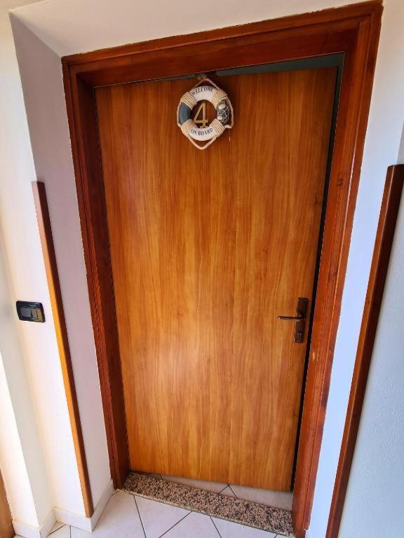 Apartments Manuel Новиград Екстериор снимка
